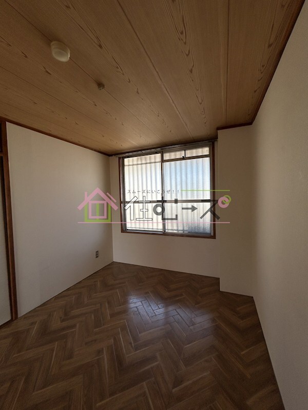 ローズハイツの物件内観写真