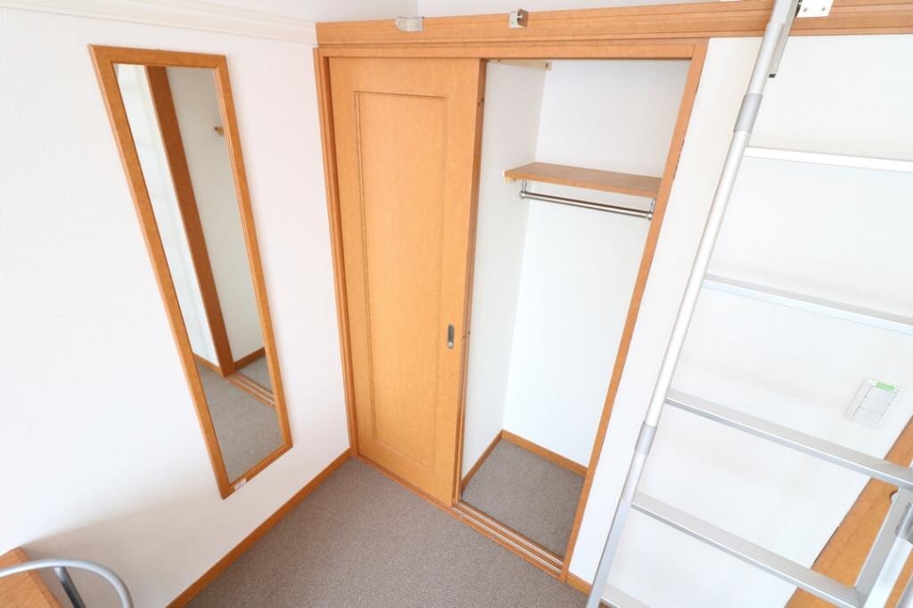 レオパレス虹の架け橋の物件内観写真