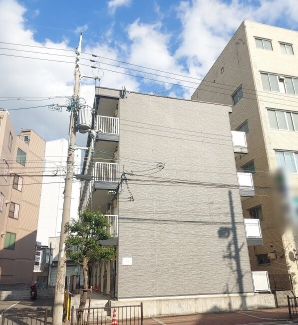 レオパレスひらかたの物件外観写真