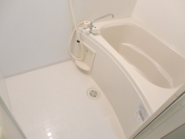 レオパレスヴィヴァーチェ青山の物件内観写真