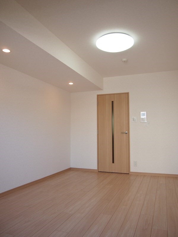 ルーブル新宿西落合八番館の物件内観写真