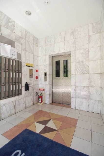 赤土小学校前駅 徒歩5分 10階の物件外観写真