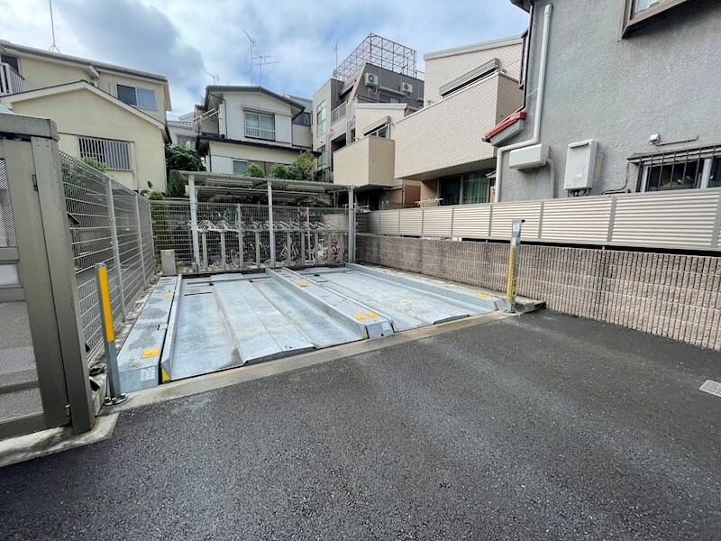 エスティメゾン哲学堂の物件外観写真