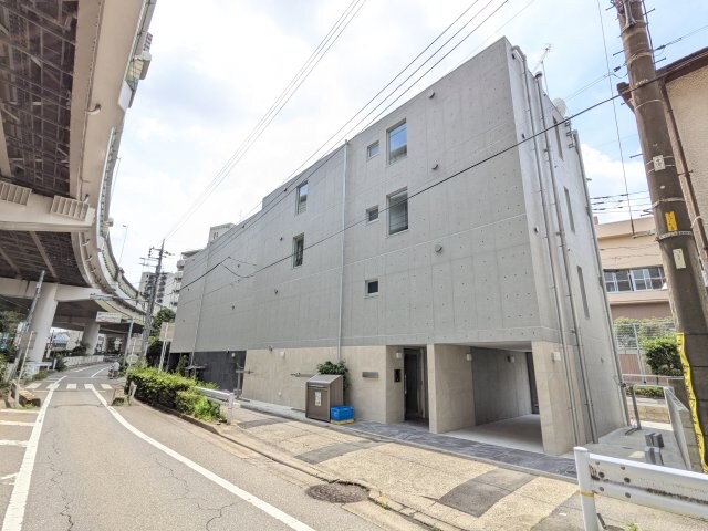 ルーデンス本蓮沼Ⅱの物件外観写真