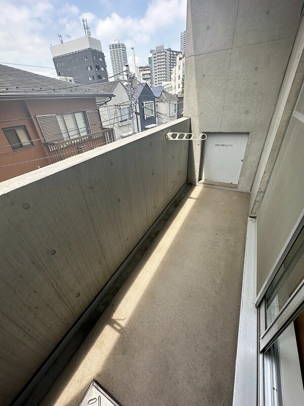 ラティエラ白金高輪の物件内観写真