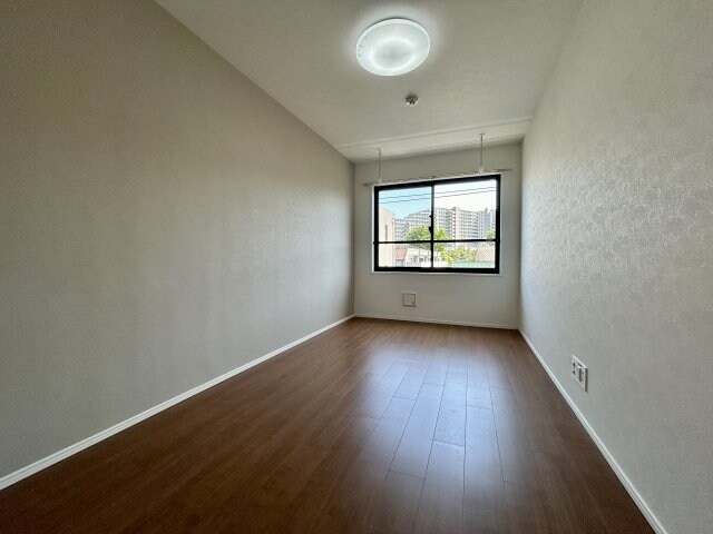 エルファーロ中野富士見町の物件内観写真