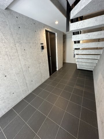 ラフィスタ大山金井町の物件外観写真