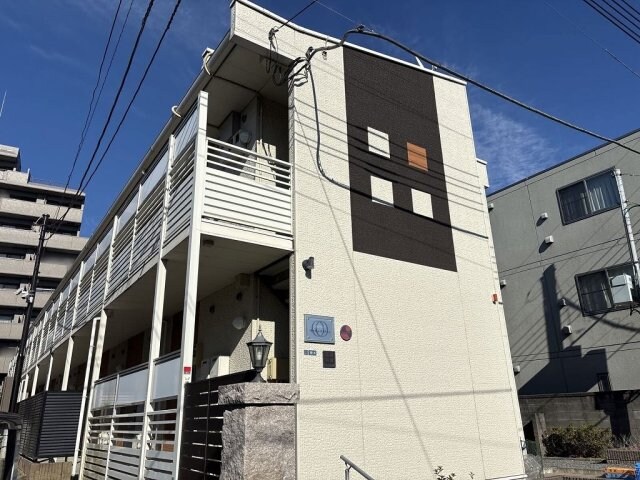 レオネクストカーサレフィナードの物件外観写真