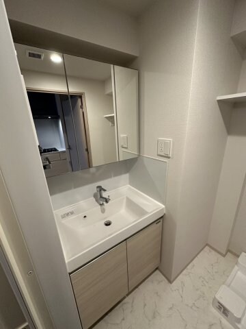 アルカンシエル新宿大京町の物件内観写真