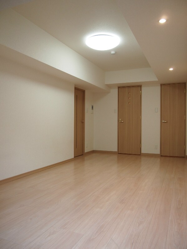 ルーブル明大前の物件内観写真