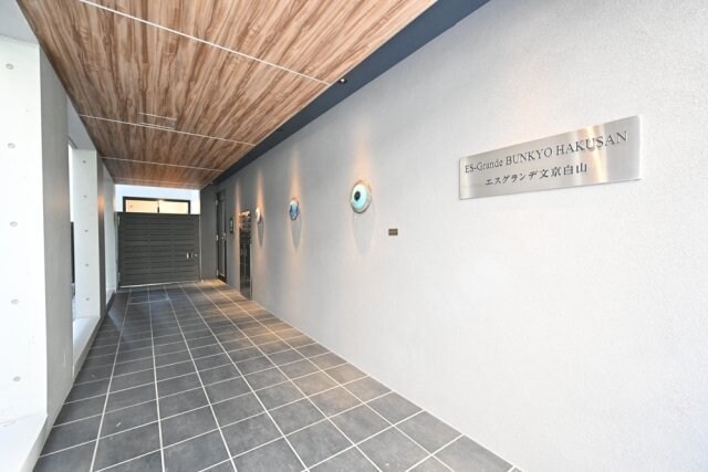 白山駅 徒歩3分 3階の物件外観写真