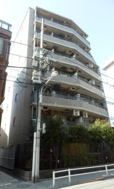根津駅 徒歩6分の物件外観写真