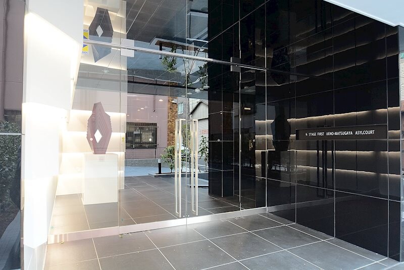 ステージファースト上野松が谷アジールコートの物件外観写真