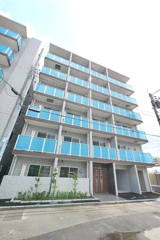 ペアパレス六町２号館の物件外観写真