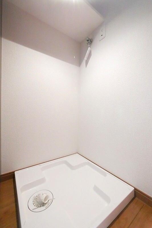 ペアパレス六町２号館の物件内観写真