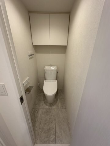 シーズンフラッツ菊川の物件内観写真