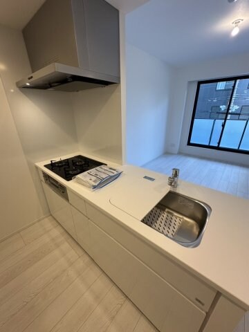 シーズンフラッツ菊川の物件内観写真