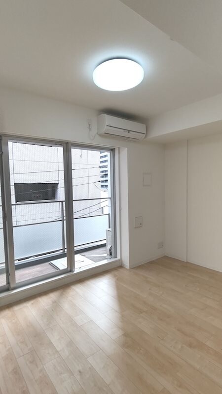 レジディア新川の物件内観写真