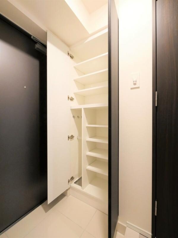 ラフィスタ中野本町の物件内観写真