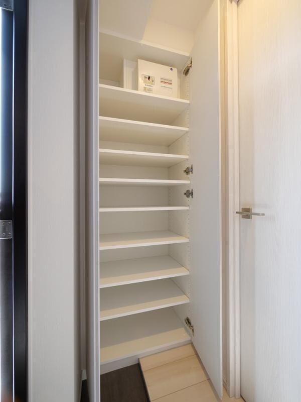 中野新井薬師レジデンスの物件内観写真