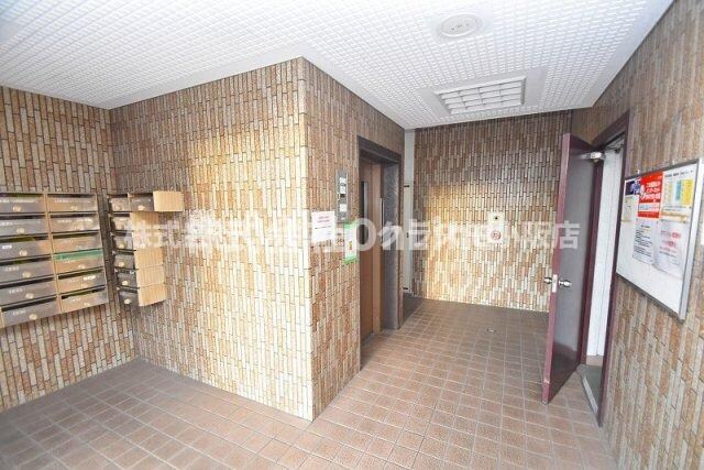 五百石マンションの物件外観写真