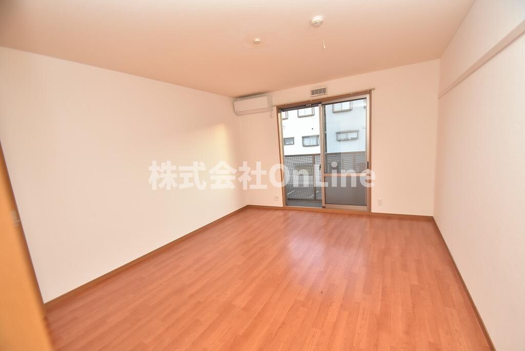 イーストフラワー壱番館の物件内観写真