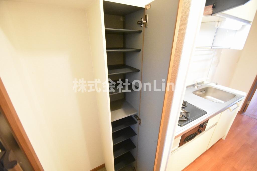 イーストフラワー壱番館の物件内観写真