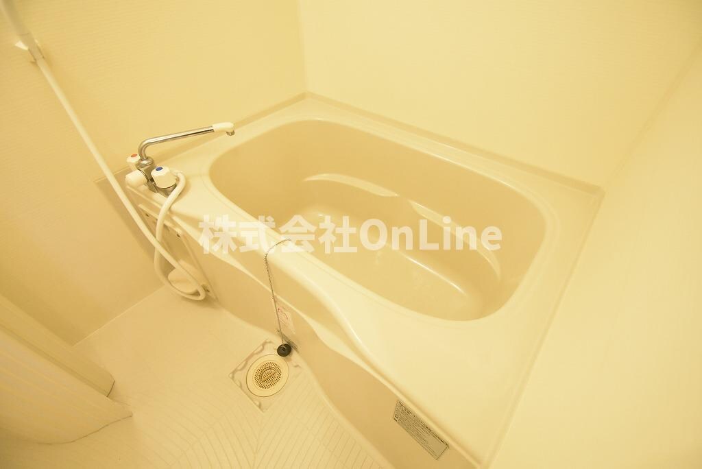 イーストフラワー壱番館の物件内観写真