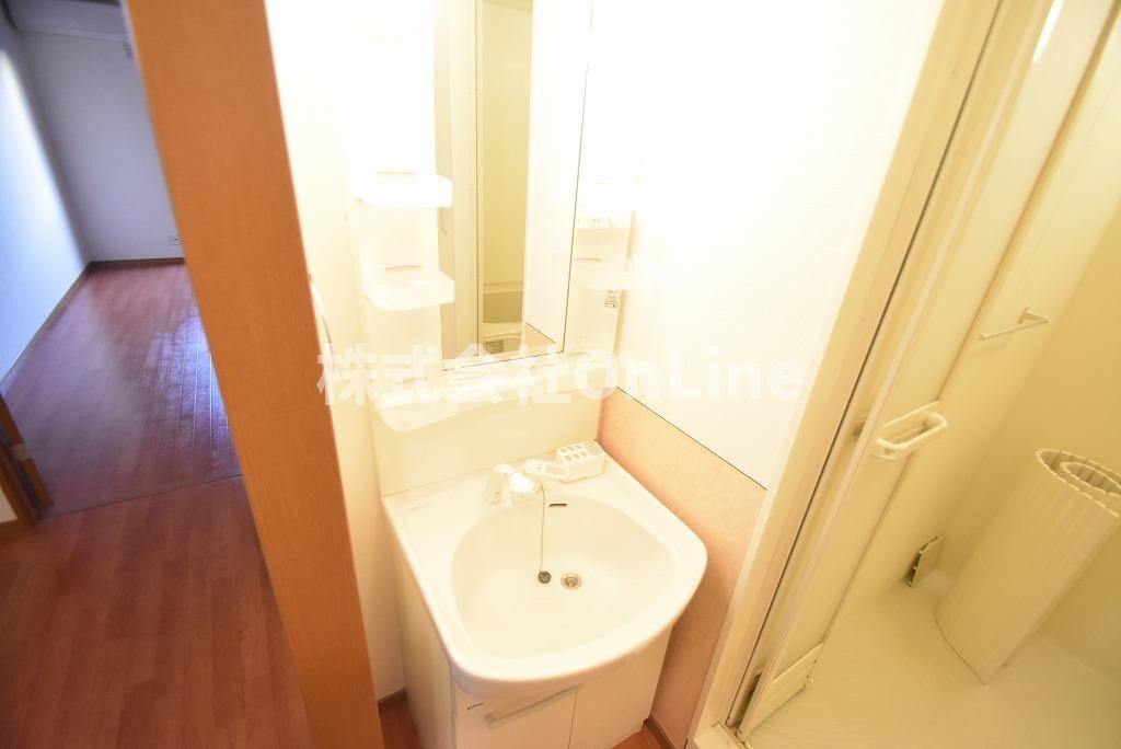 イーストフラワー壱番館の物件内観写真