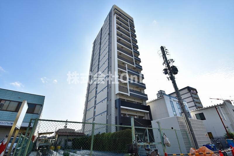 フォーリアライズ大阪ミッテの物件外観写真