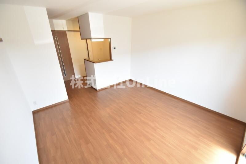 ヴィラ・エターナルの物件内観写真