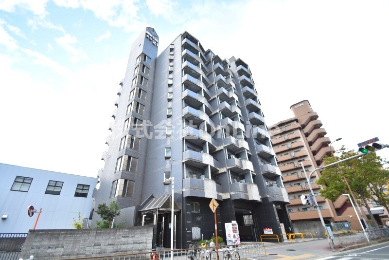 ノアーズアーク長田21の物件外観写真