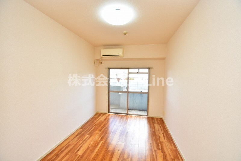 ノアーズアーク長田21の物件内観写真