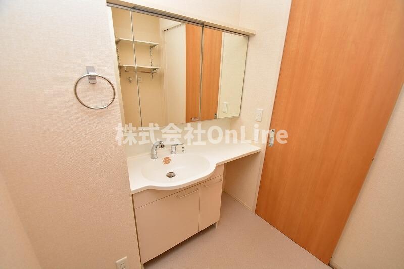 おばつじアイビーコートB棟の物件内観写真