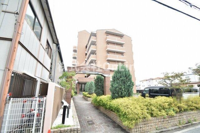 グラン・ドミールの物件外観写真