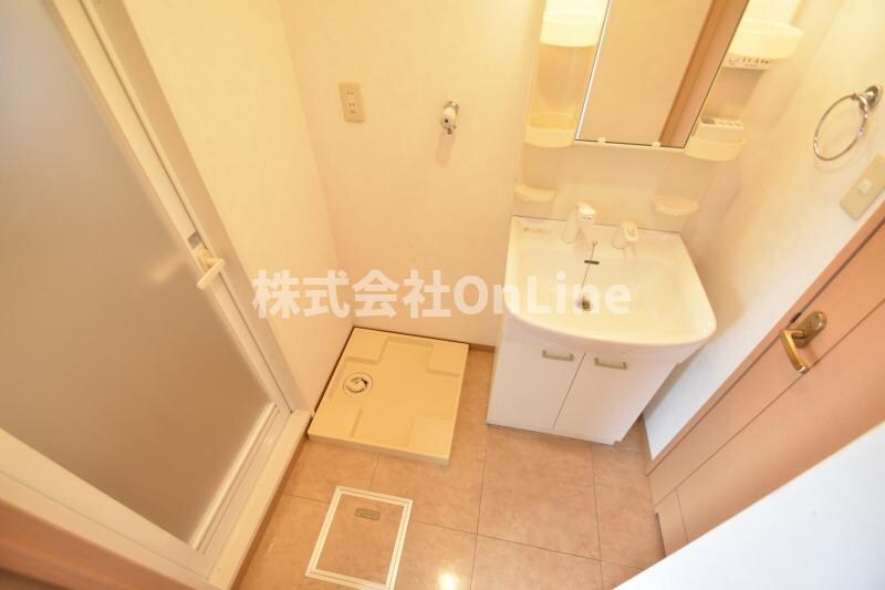 ミフネセントラルベア荒本の物件内観写真