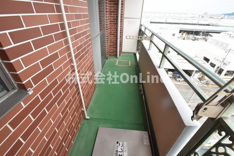 ミフネセントラルベア荒本の物件内観写真