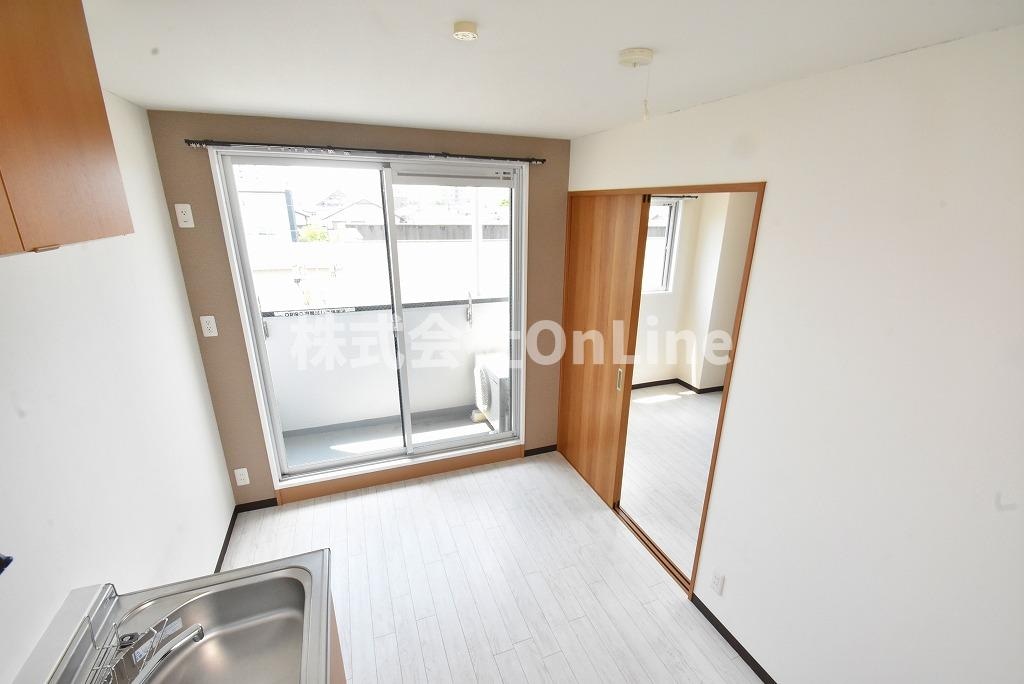 ラガーパレス花園の物件内観写真