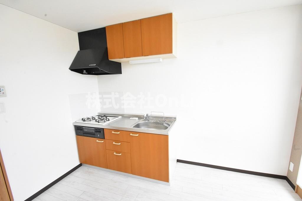 ラガーパレス花園の物件内観写真