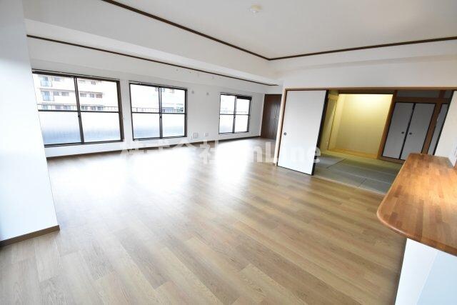 グランシャトレーDAIWAの物件内観写真