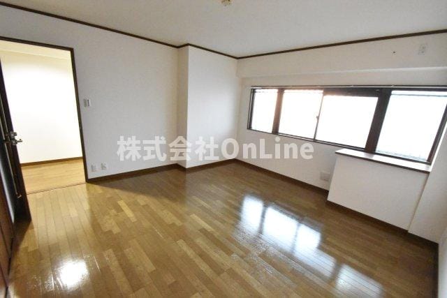 グランシャトレーDAIWAの物件内観写真