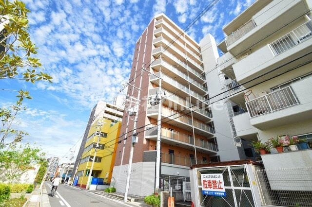 Mプラザ小阪駅前の物件外観写真