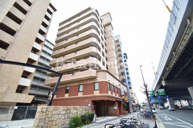 センターロイヤルの物件外観写真