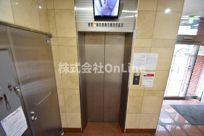 センターロイヤルの物件外観写真