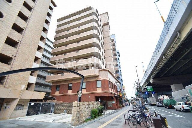 センターロイヤルの物件外観写真