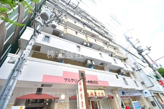 ブルグリンコート布施駅前の物件外観写真