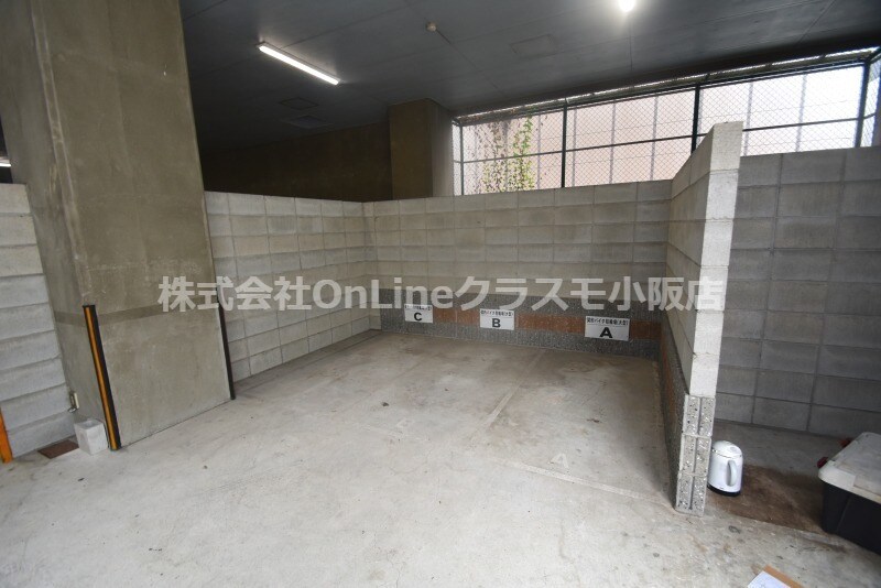 ノアーズアーク長田21の物件外観写真