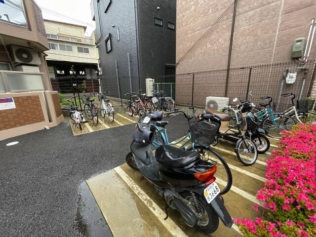 ヴェルドミール小阪の物件外観写真