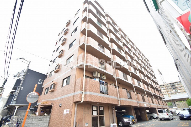 グランシャトレーDAIWAの物件外観写真