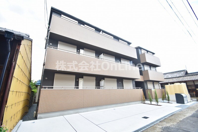 グロースコート弥刀の物件外観写真